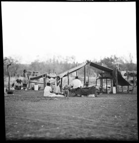 Living conditions at Wattie Creek/Daguragu in 1970, photo by Hannah Middleton