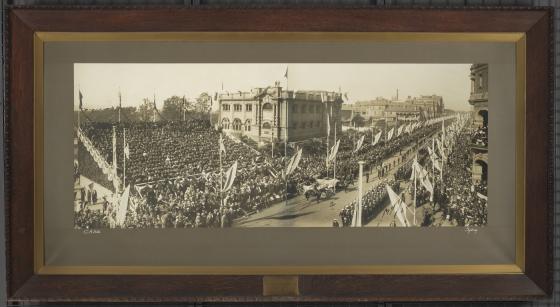 Peace celebrations Sydney, July 19, 1919 / G.A. Hills