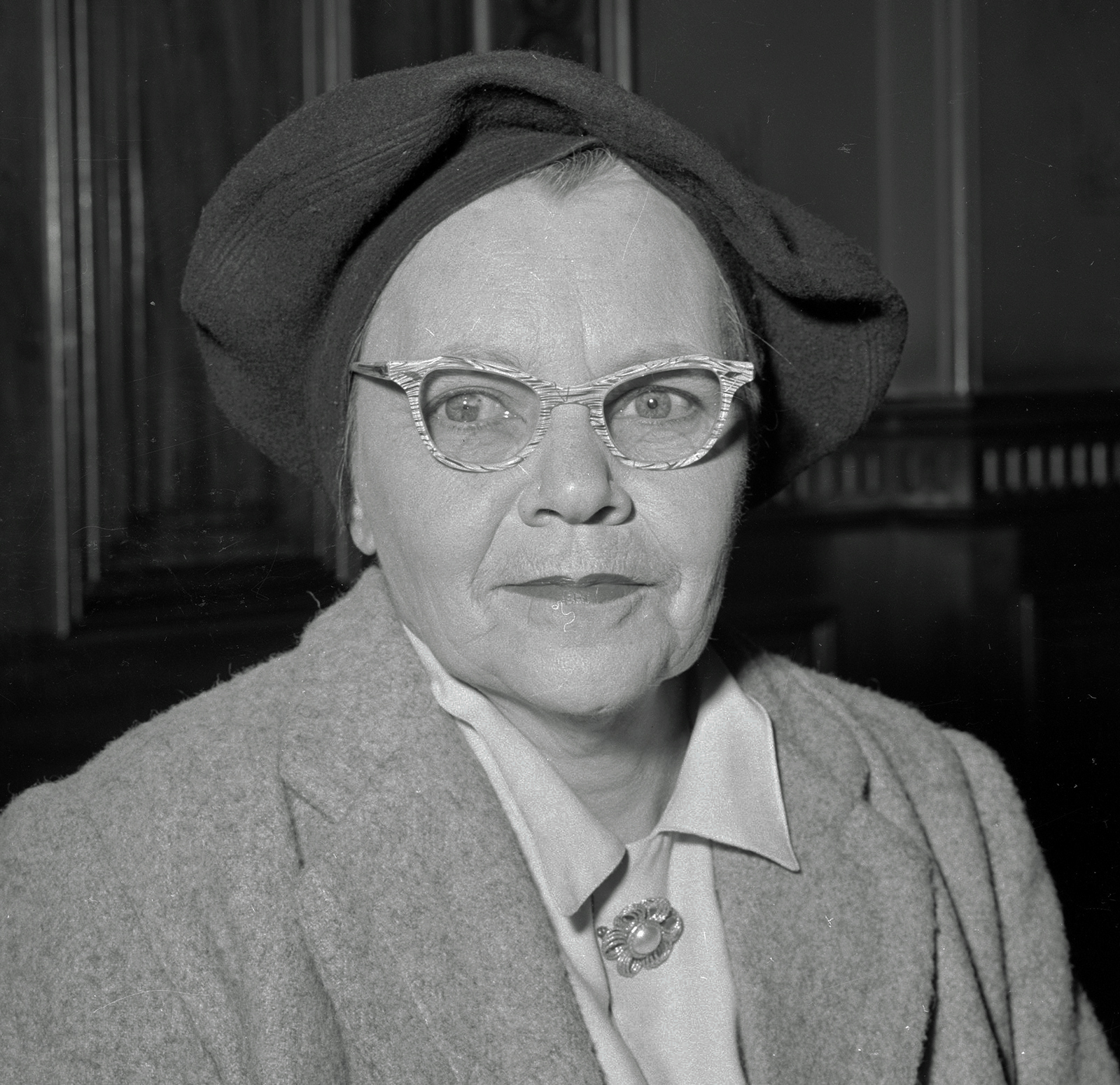 Pearl Gibbs, 1955