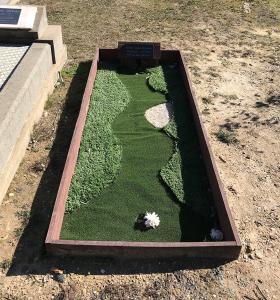 'RIP on the 19th hole', Tambaroora General Cemetery (near Hill End), photo by Lisa Murray