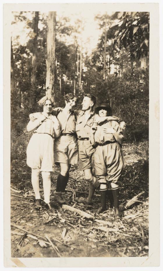 Sydney Bush Walkers Club in Blue Mountains and camping at North Era Beach, c 1929-1935