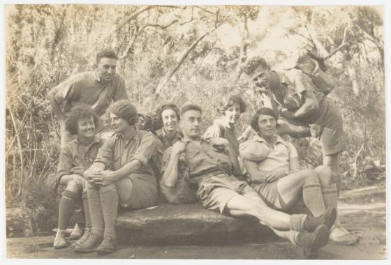Sydney Bush Walkers Club in Blue Mountains and Camping at North Era Beach, c 1925-1935